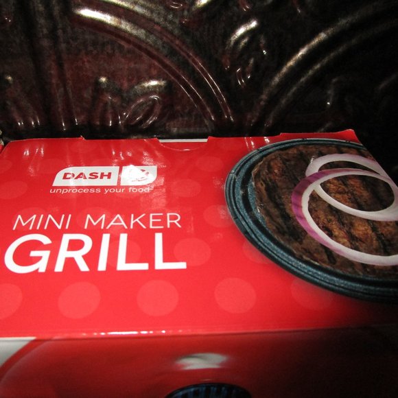 Dash Mini Maker Grill & Griddle - Picture 5 of 9